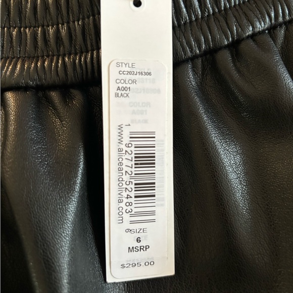 NWT Black leather Alice and Olivia skirt - Picture 3 of 3